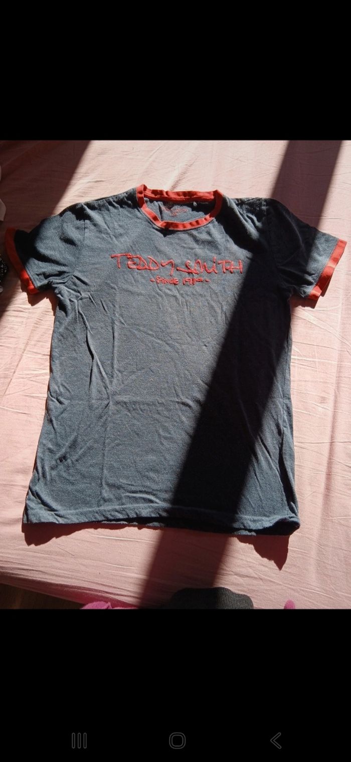 Tee-shirt