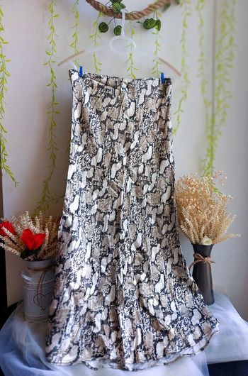 Jupe H&M – 38 – Imprimé Serpent – État : Excellent