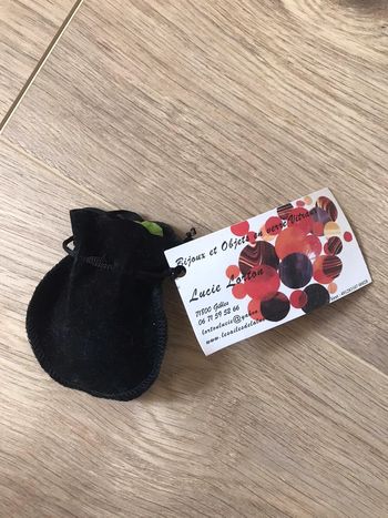 Collier en verre fait main