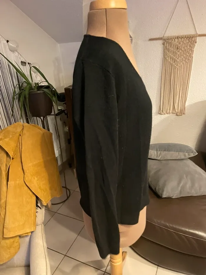 Pull femme col en V -T40 noir - photo numéro 3