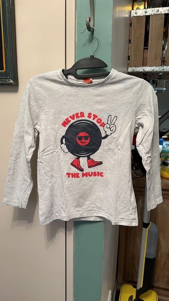 Tee shirt tape à l’œil