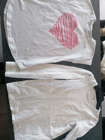 2Tee-shirts taille 12ans