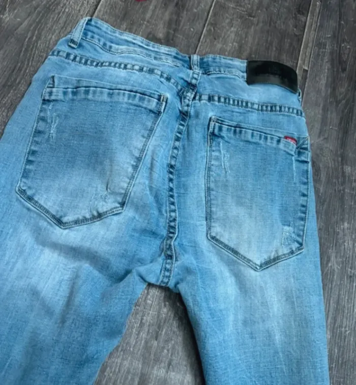 Jean homme taille 44 - photo numéro 6