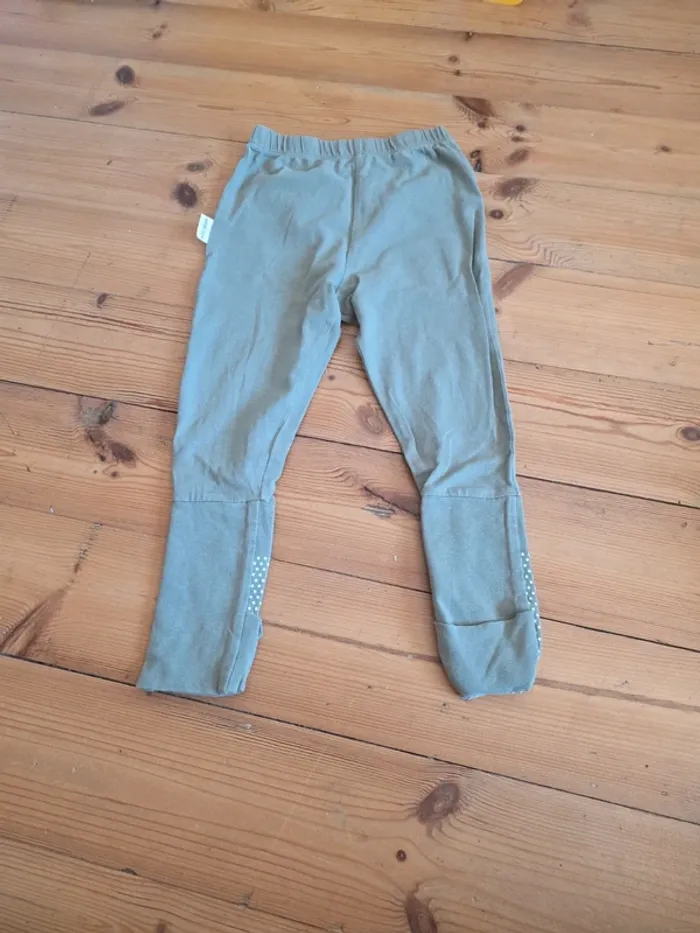 Lot de 8 vetements fille en 18 mois. - photo numéro 8