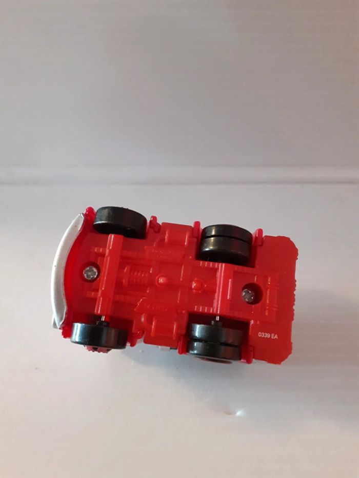 Cars red - photo numéro 5