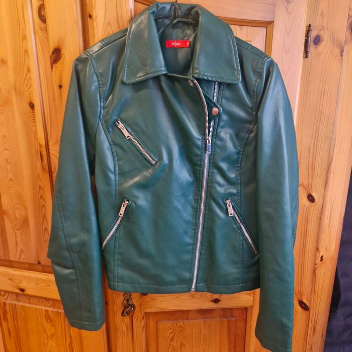 Simili cuir taille 36