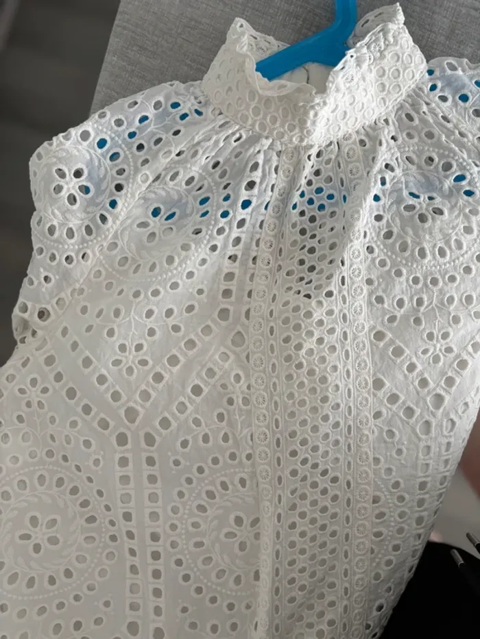 Chemise blanche - photo numéro 2