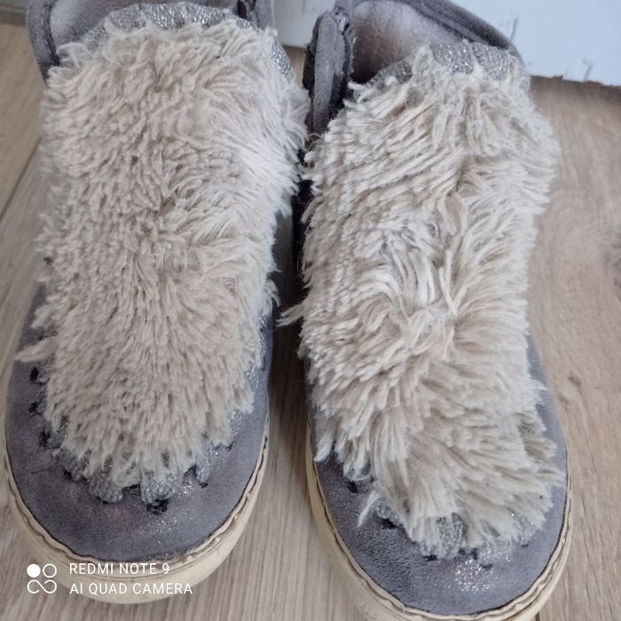 Chaussures moumoute P28 - photo numéro 3