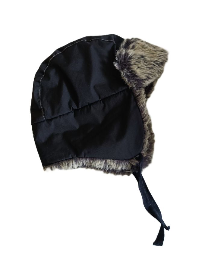 Bonnet cache oreilles. Chapka noir et beige. Fausse fourrure. Quechua. Taille S / M. 55 - 58 cm - photo numéro 7