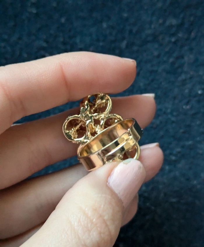 Bague fantaisie a strass - photo numéro 3