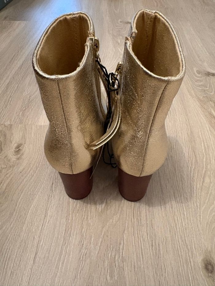 Bottines dorées à talons - photo numéro 4