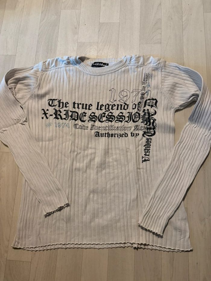 Pull overgame 14 ans blancs et noir très bon état