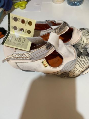 Chaussures blanches avec imprimé un journal taille 39 Maia