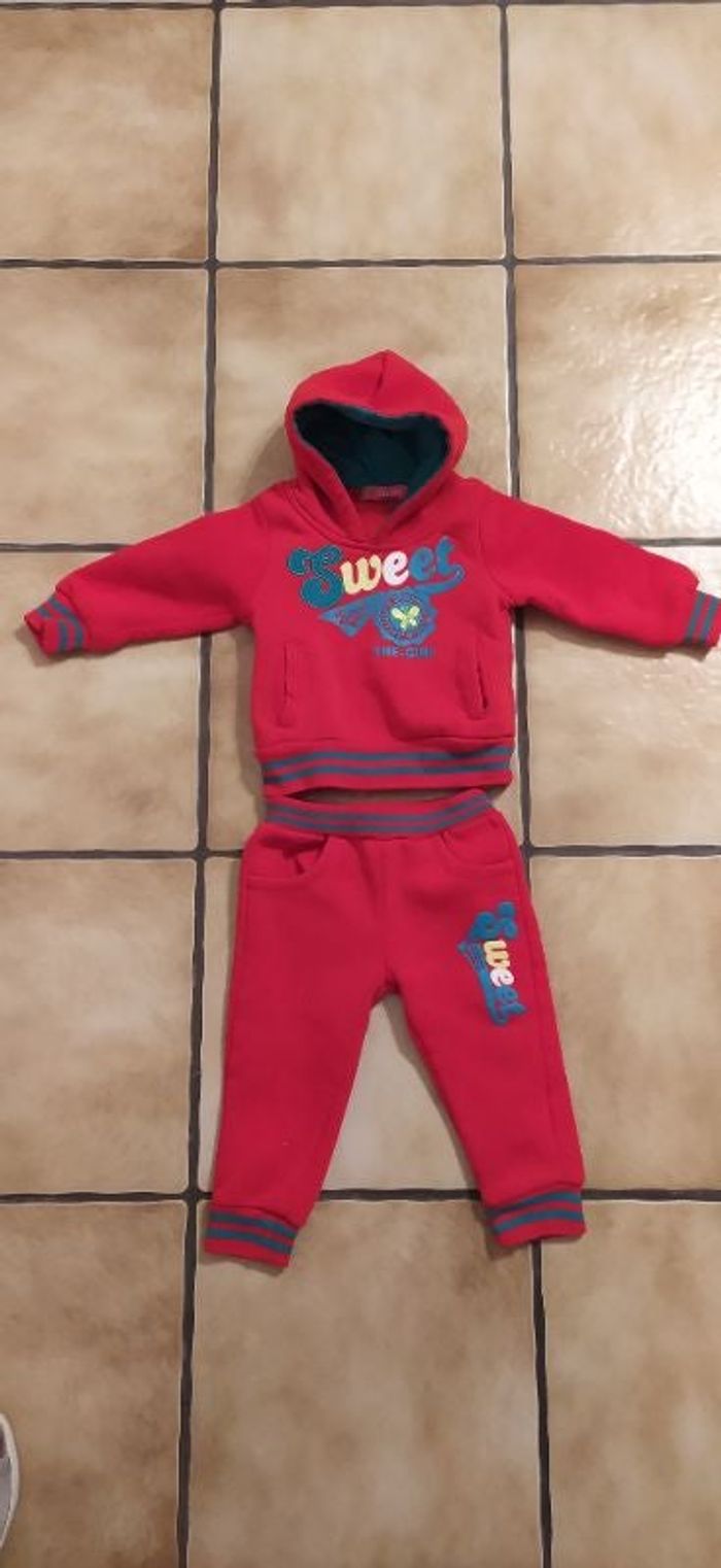 Ensemble jogging et sweat "Smile", taille 12 mois