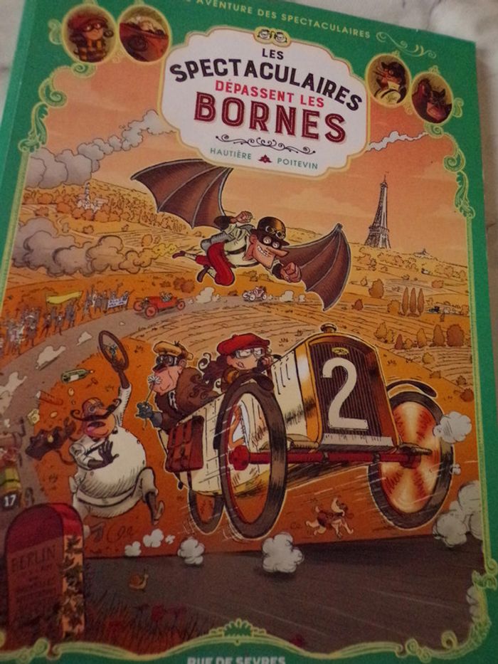 LivreLes spectaculaires depassent les bornes l'école des loisirs