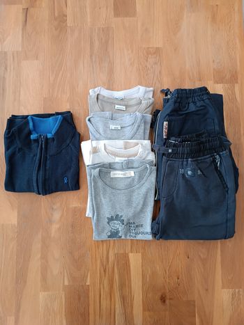 Lot de vêtements garçon 2-3-4 ans