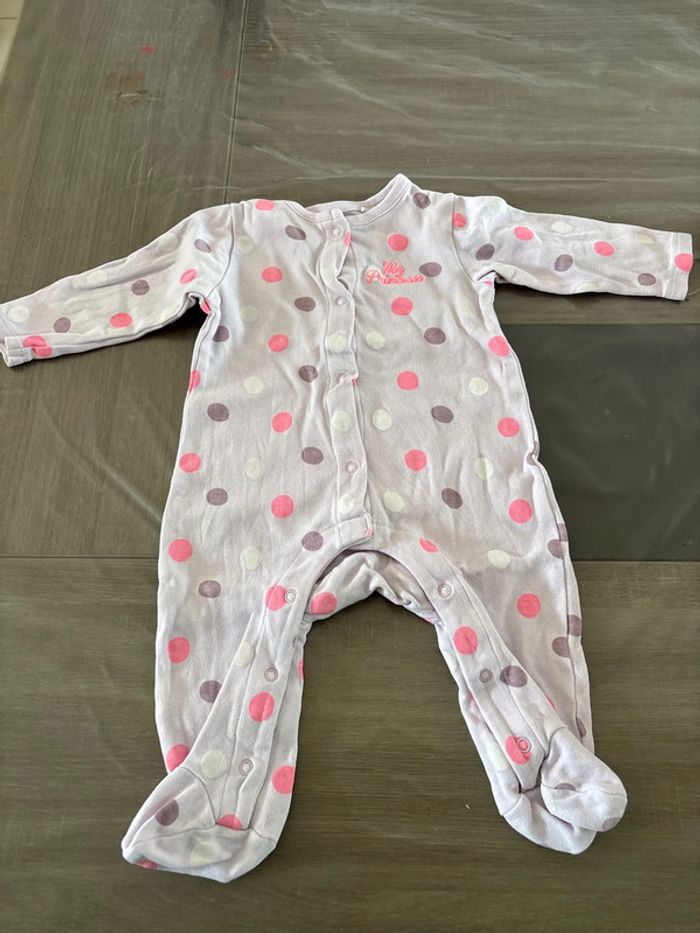 Pyjamas fins - photo numéro 3