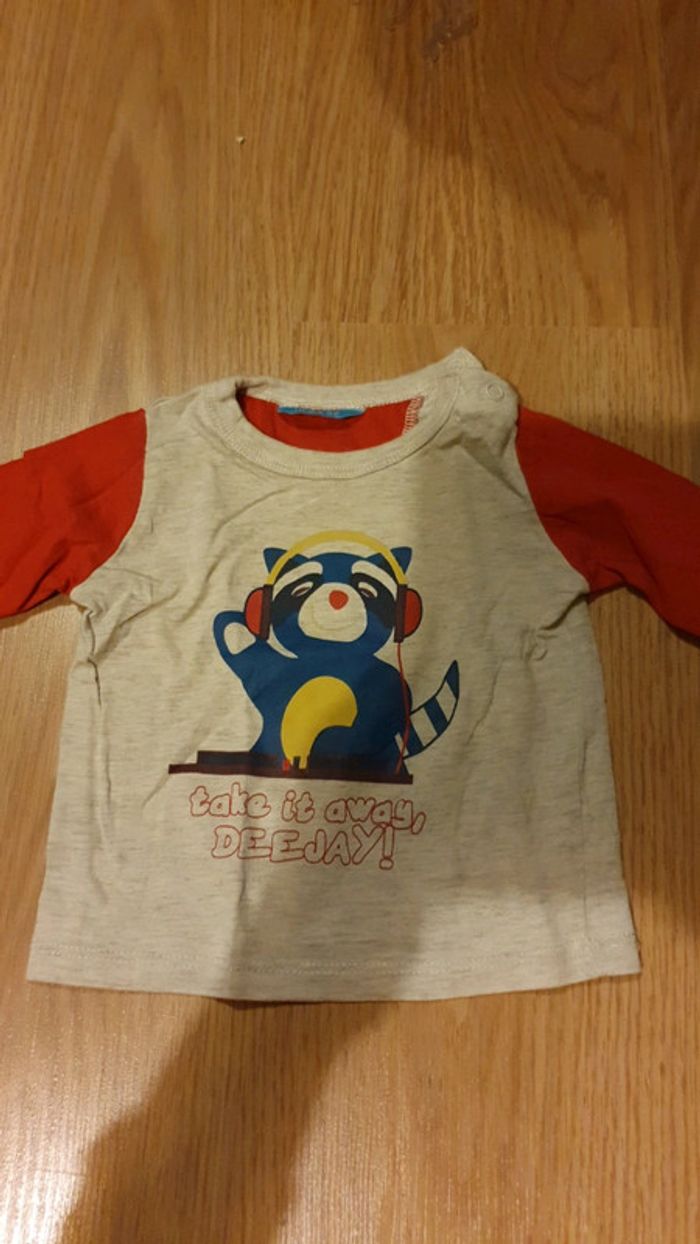 tee shirt hema 3 mois
