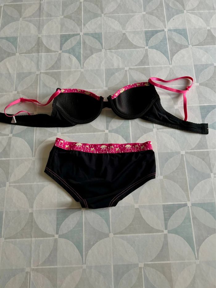 Ensemble sous vêtement fille- 8 ans - neuf avec étiquette - photo numéro 2
