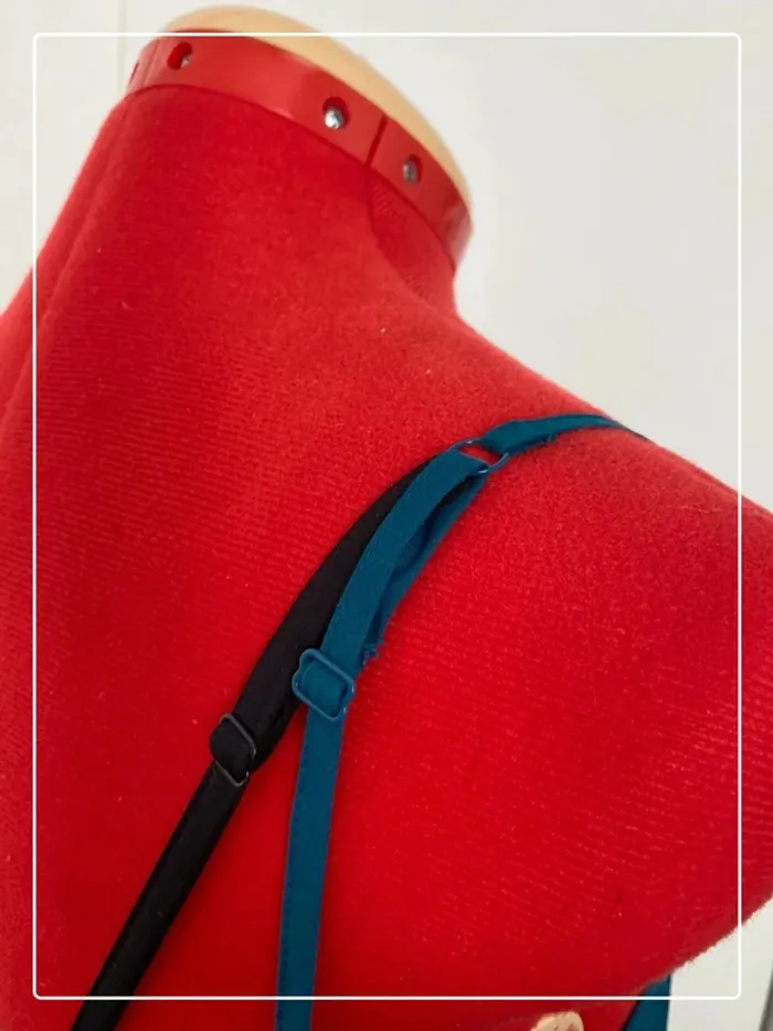 Robe volant bleu canard et dentelle noire Camaïeu - photo numéro 7
