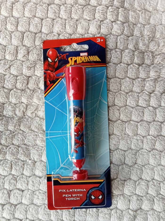 Stylo lampe de poche spiderman