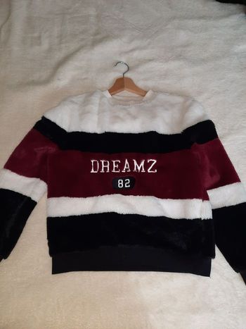 Sweat fausse fourrure