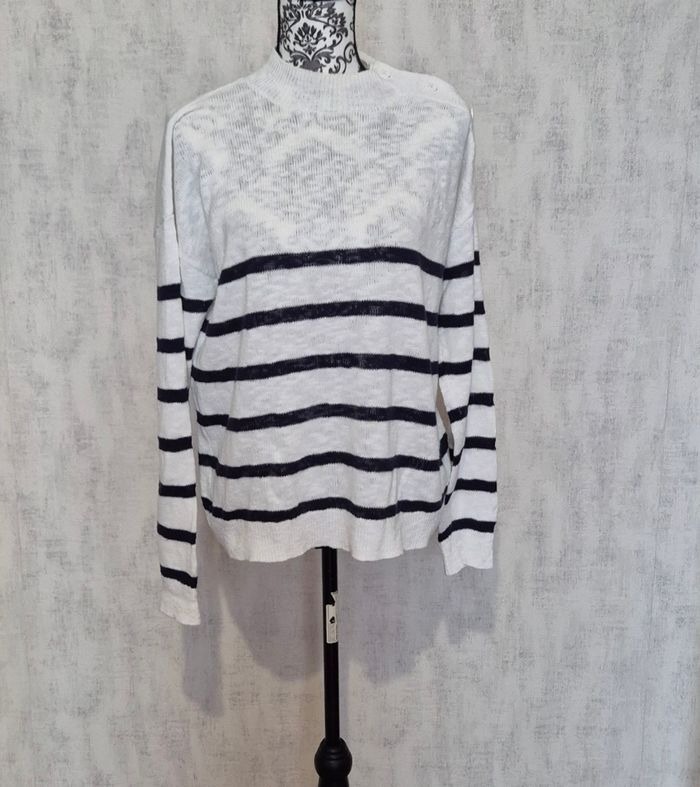 Pull blanc a rayure marine hartford col montant boutonnée taille 2 / 38 / M
