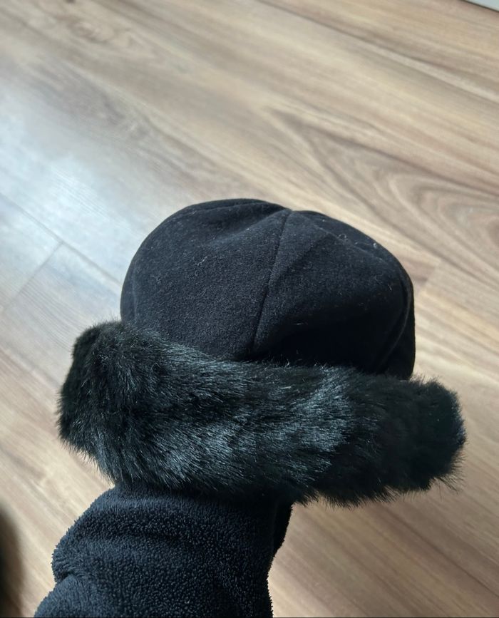 Lot de 2 bonnets noir avec fourrure Neufs HerLaine Taille 56 - photo numéro 8