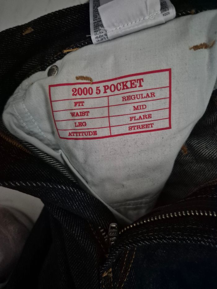 Jeans "Diesel Library" - photo numéro 5