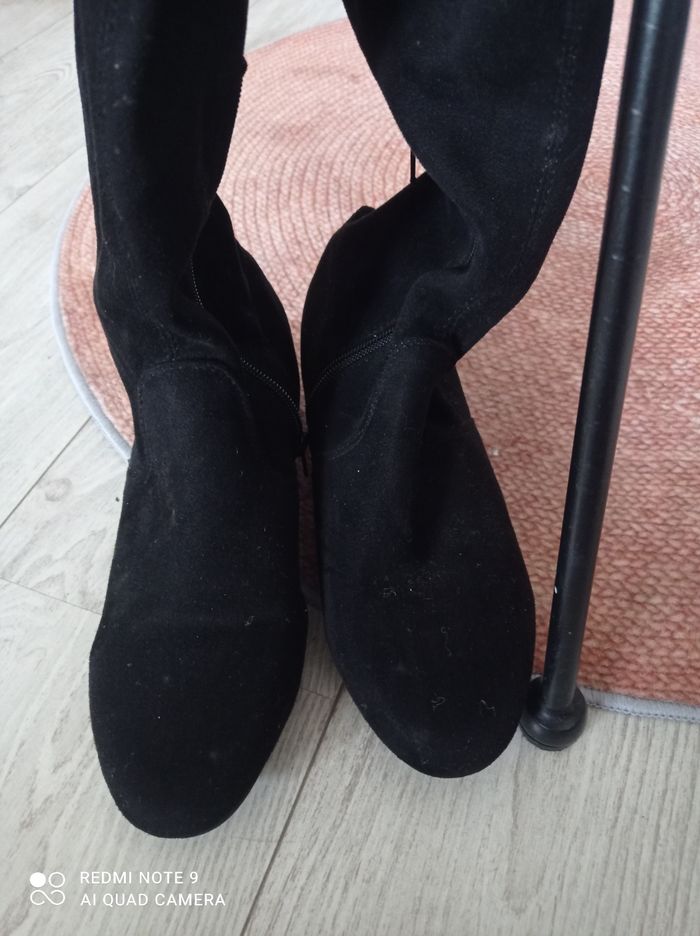 Bottes cuissardes noires petits talons carrés.38 tbe - photo numéro 2