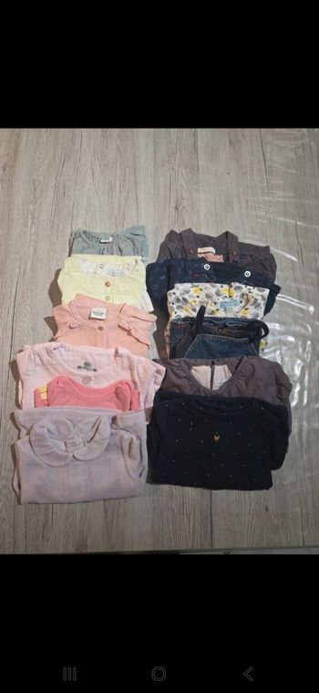 Lot vêtements bébé fille 12 mois