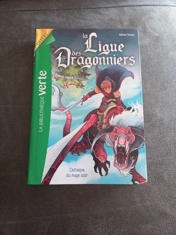 Livre blibliotheque verte la ligue des dragonniers