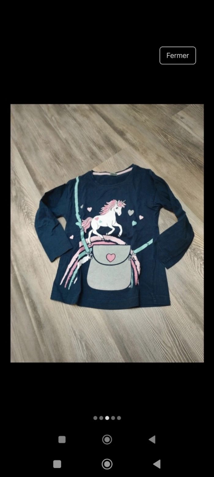 T-shirt manches longues imprimé licorne 6-7 ans