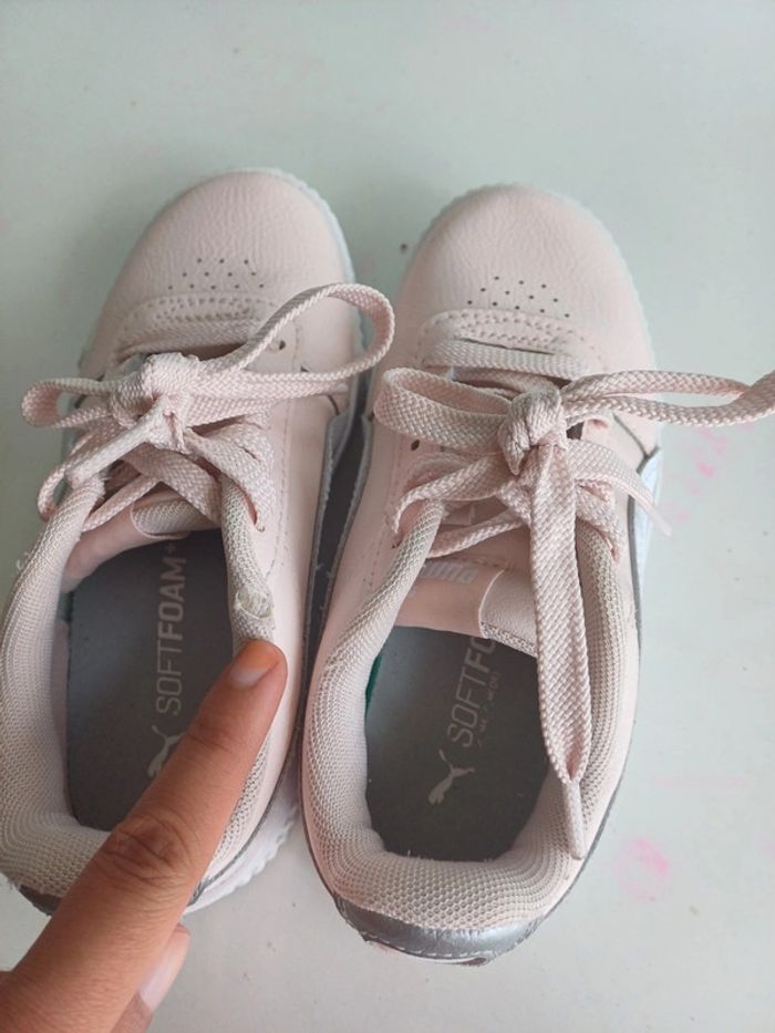 Paire de basket puma rose et blanc 31 - photo numéro 3