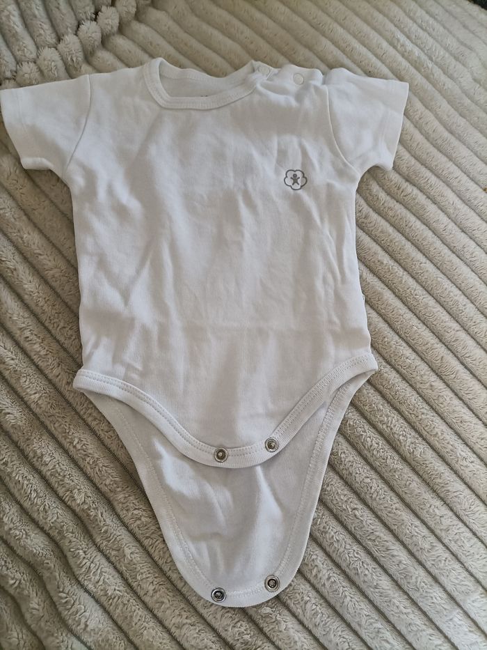 Bodies été 1 mois - photo numéro 7