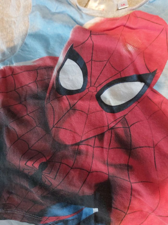 Tee-shirt spiderman - photo numéro 2