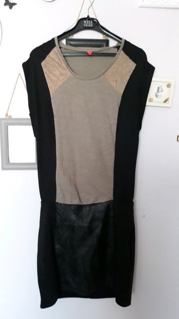 Robe miss captain