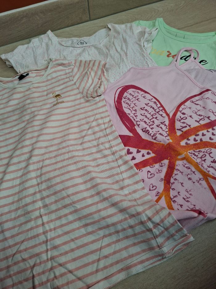 Lot de tee-shirt et débardeurs fille 8 ans - photo numéro 3