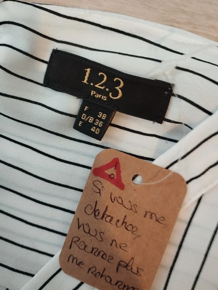 Blouse col v 1.2.3 Paris taille 38 - photo numéro 10