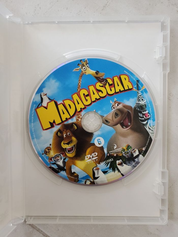 DVD Madagascar 1 Dreamworks - photo numéro 2