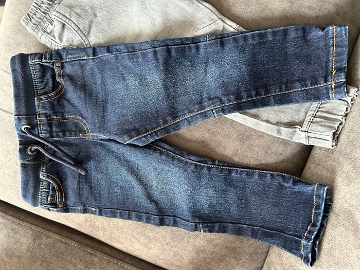 Lot 3 jeans slim elastic  1an 1/2 - 2 ans - photo numéro 4