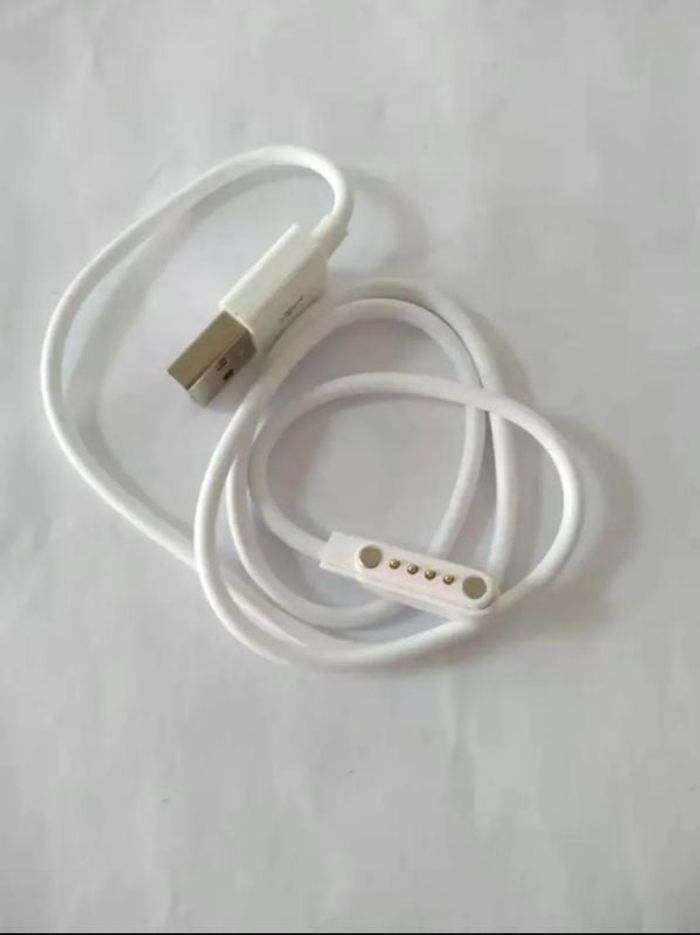 Chargeur  pour montre connectée neuf.