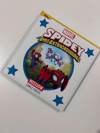 Spidey mission lance toiles