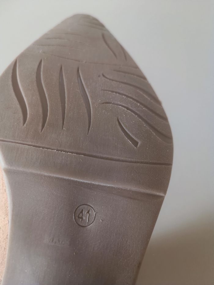 Chaussures 41 neuves Emanuel castro - photo numéro 3