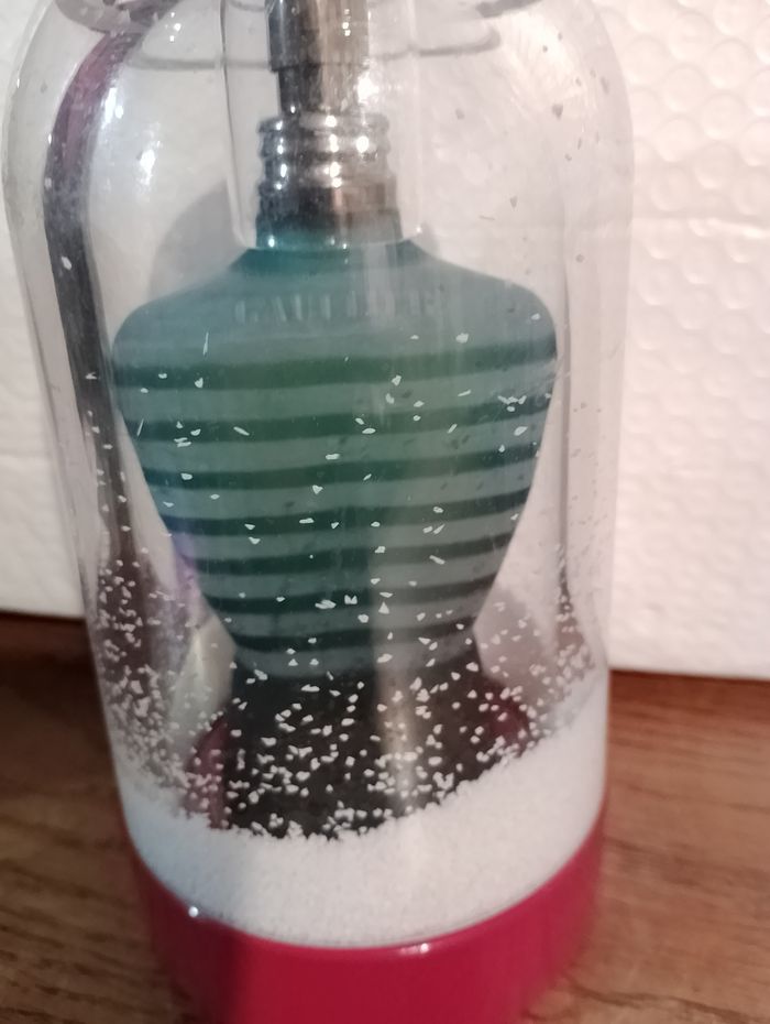 Globe avec parfum le mâle - photo numéro 3