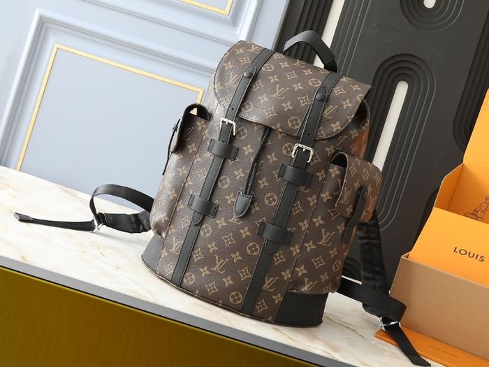 Louis Vuitton   M43735  Christopher