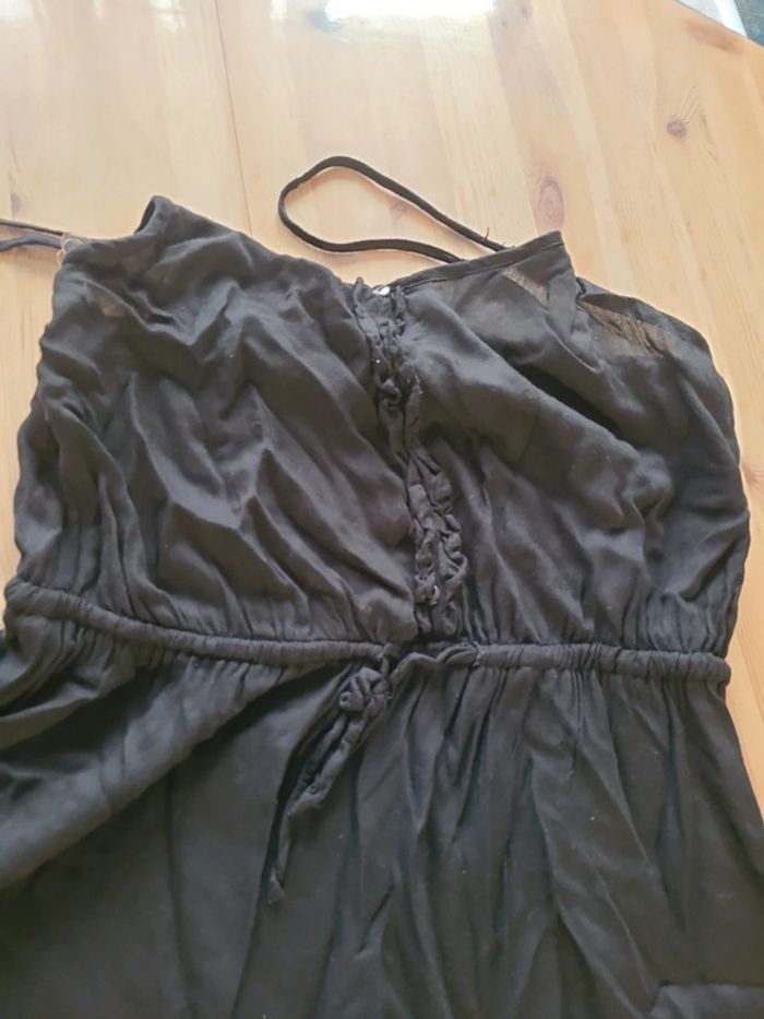 Robe noire - photo numéro 2
