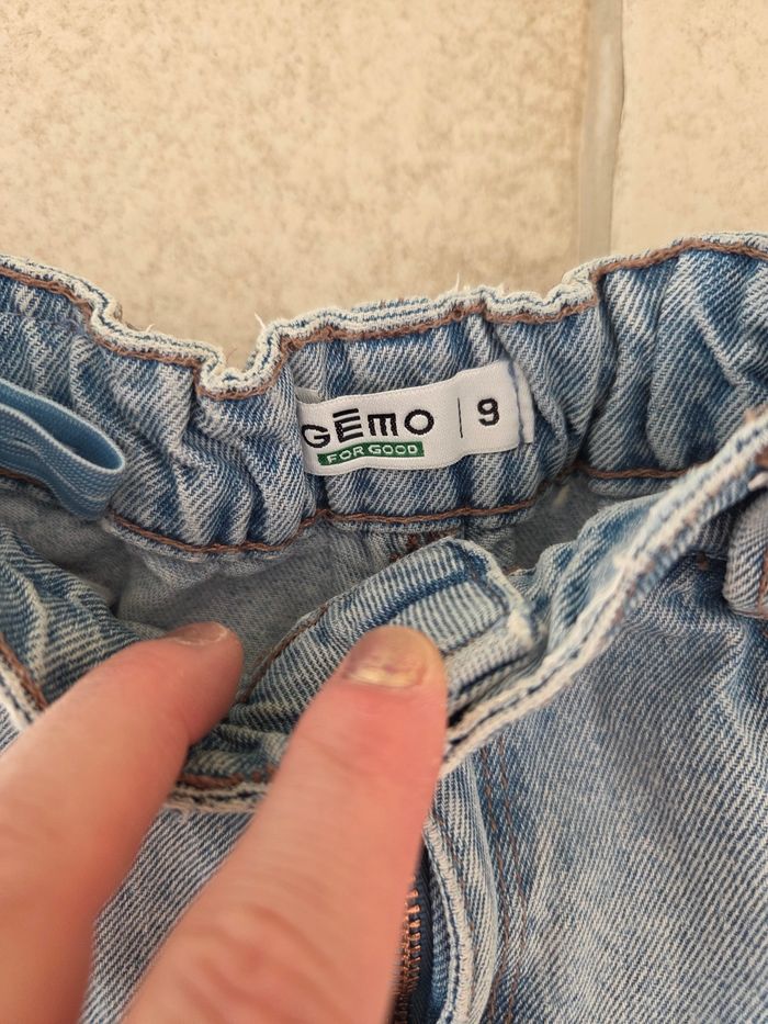 Jean fille Coupe flare - photo numéro 3