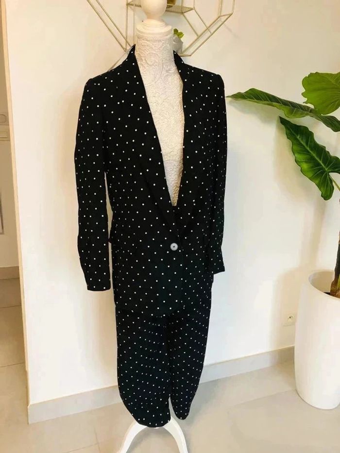 Ensemble tailleur pantalon / blazer neuf Zara taille S - photo numéro 2