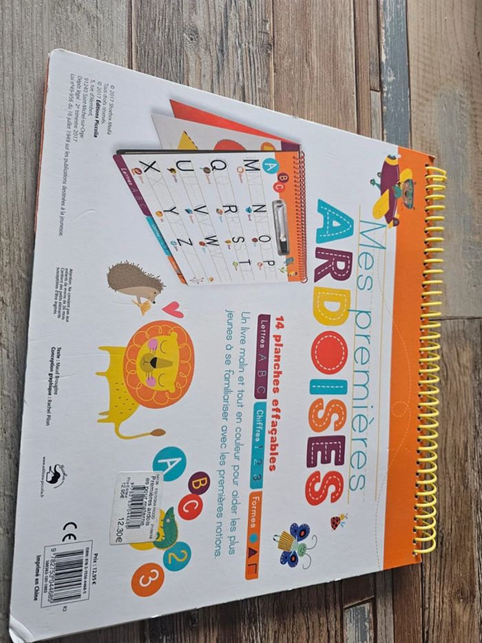 Livre effaçable - photo numéro 2